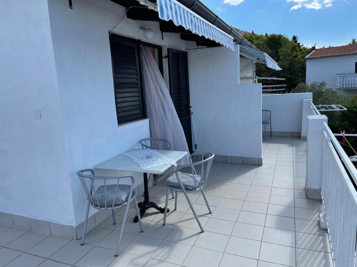 Apartmani Ficurin สตารีกราด-ปาเคลนีซา ภายนอก รูปภาพ